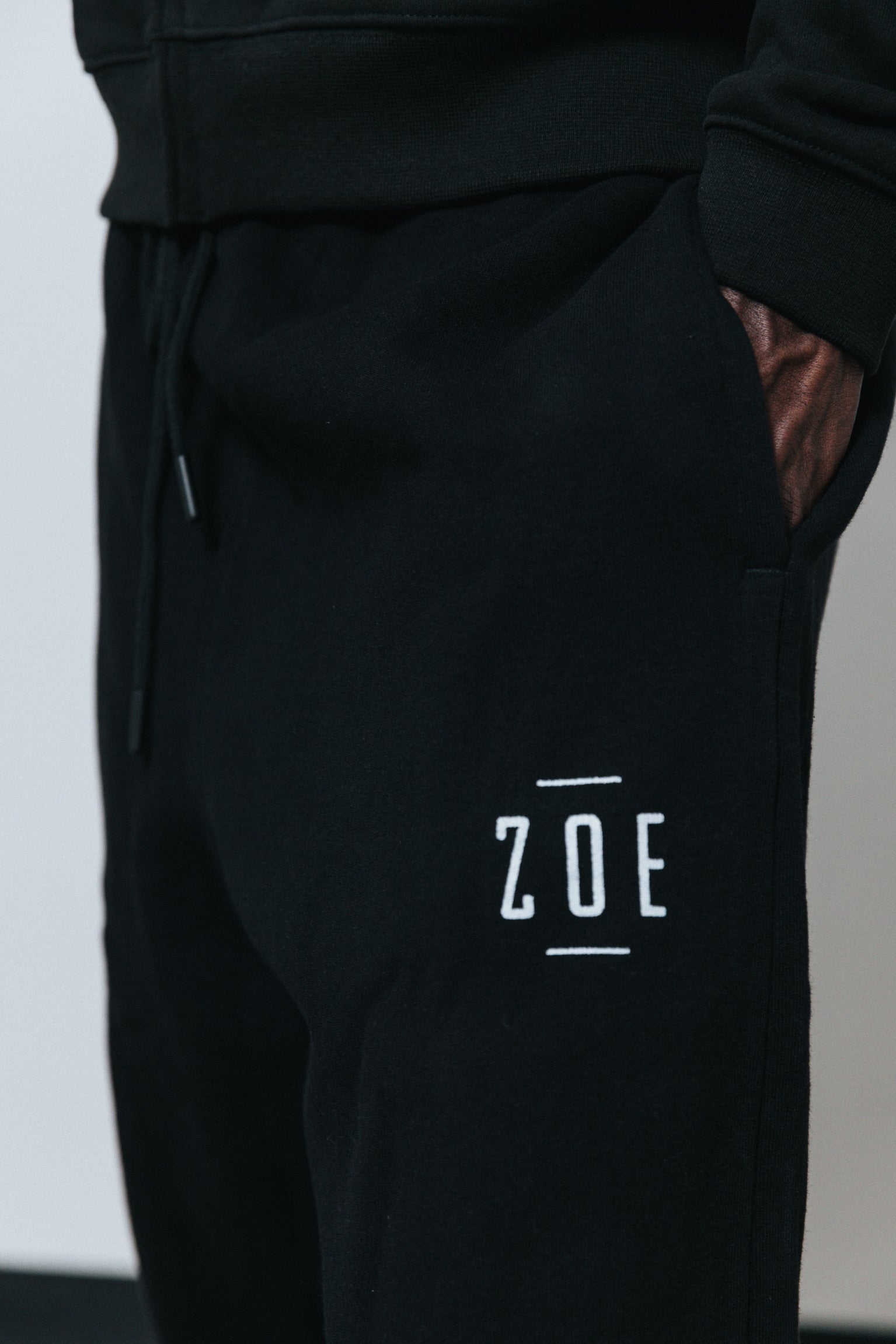 Zoe Classic Sweatpants